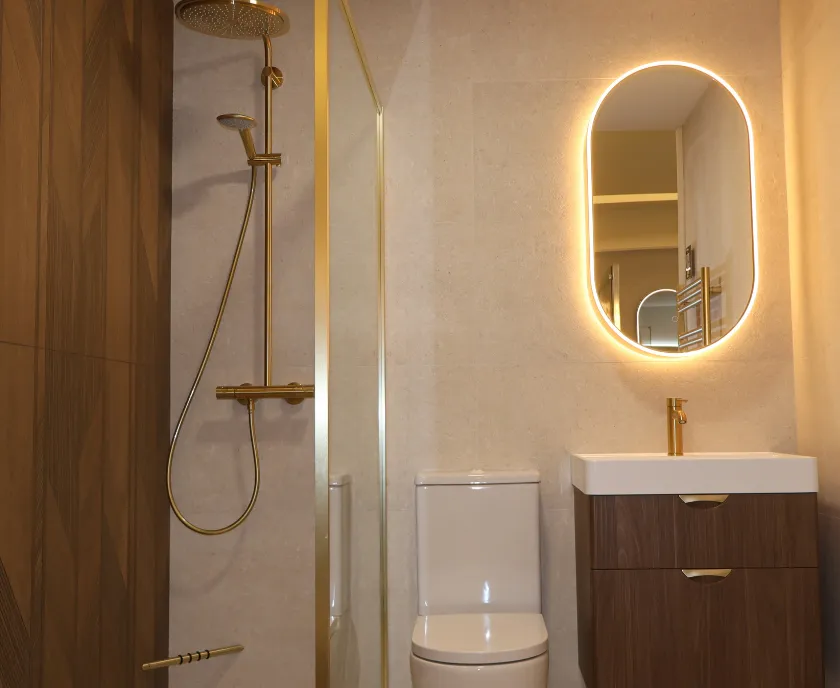 Warm Neutrals, Dark Wood & Brushed Brass